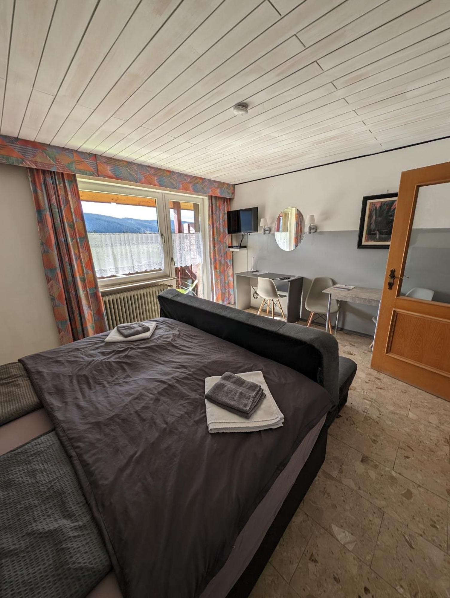 B Und B Titisee Hotel Sonnenmatte Nahe Badeparadies Экстерьер фото
