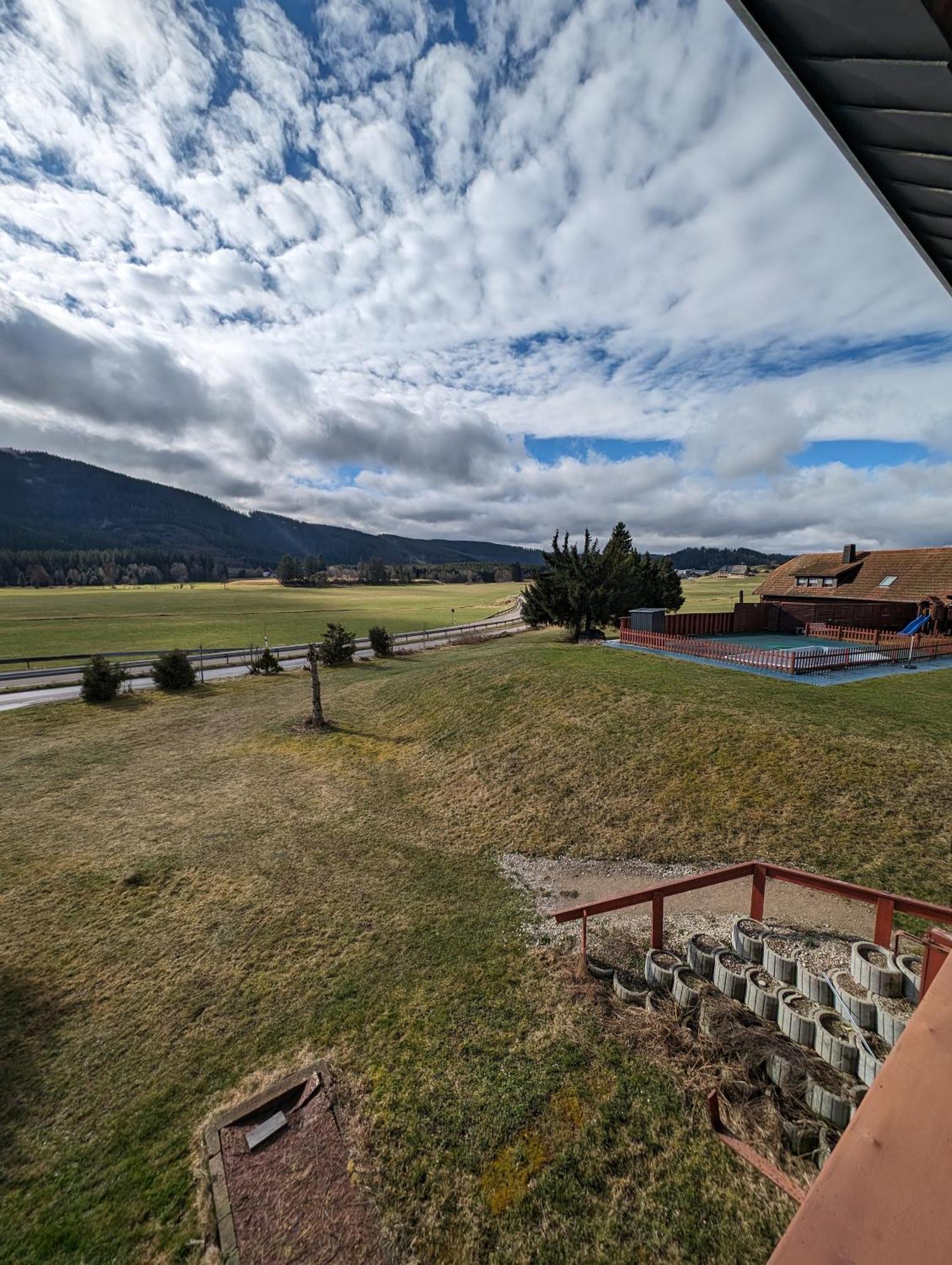 B Und B Titisee Hotel Sonnenmatte Nahe Badeparadies Номер фото
